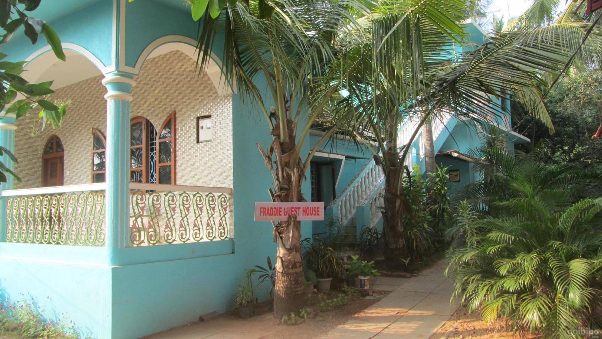 Fraddie Guest House Калангуте Екстериор снимка