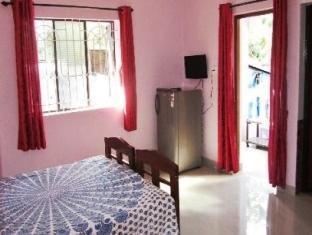 Fraddie Guest House Калангуте Екстериор снимка